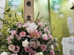 寂しさを癒すお花でのお別れ。